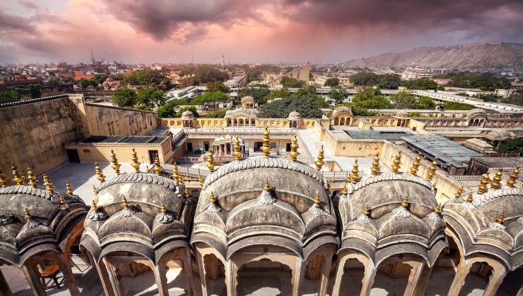 BLEND OF MUGHAL AND RAJPUT CULTURE