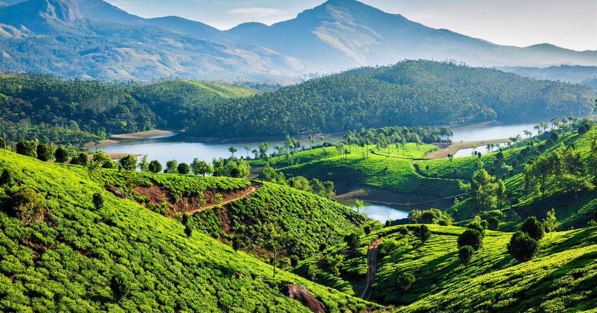 EXPLORE  MUNNAR