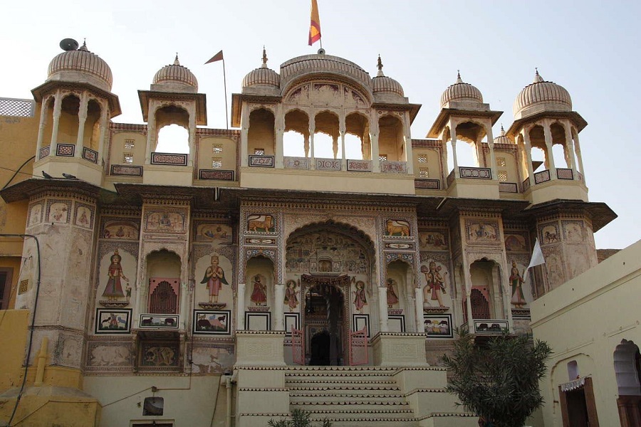 GOLDEN  TRIANGLE  WITH MANDAWA